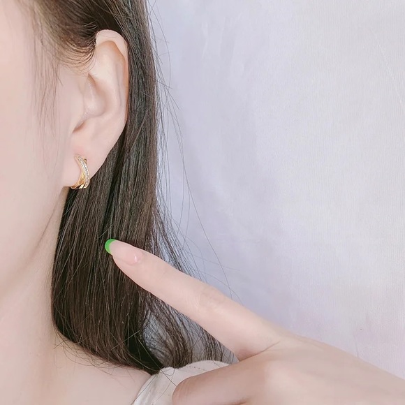 S925 Sterling Silver Earrings Inlaid Crystal Round Plating Earrings Engagement - Picture 4 of 6